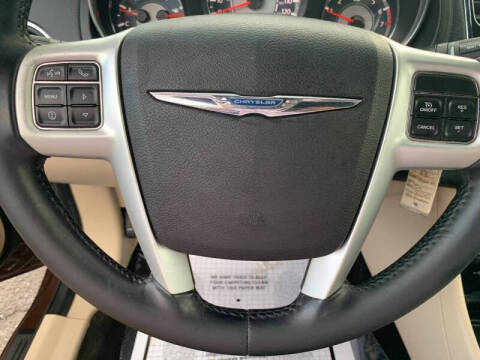 2013 Chrysler 200 Touring