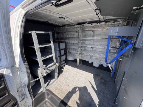 2021 Chevrolet Express 2500