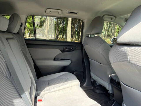 2023 Toyota Highlander L