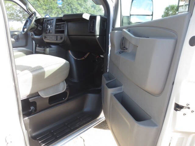2016 Chevrolet Express LT 2500