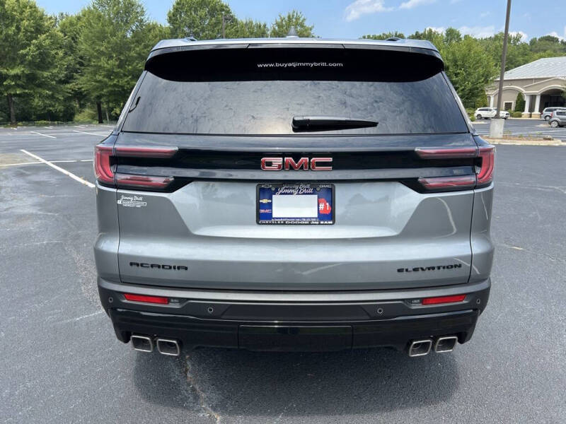 2025 GMC Acadia Elevation