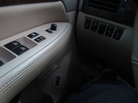 2012 Nissan Armada Platinum