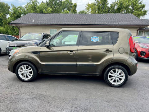 2012 Kia Soul +