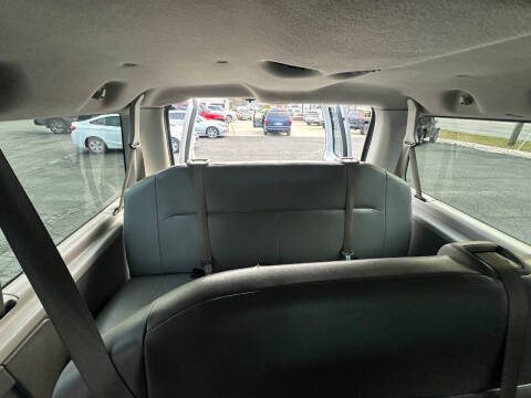 2009 Ford E-Series E-350 SD XL