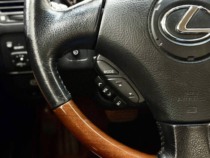 2003 Lexus SC 430