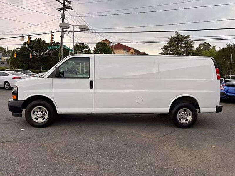 2020 Chevrolet Express 2500