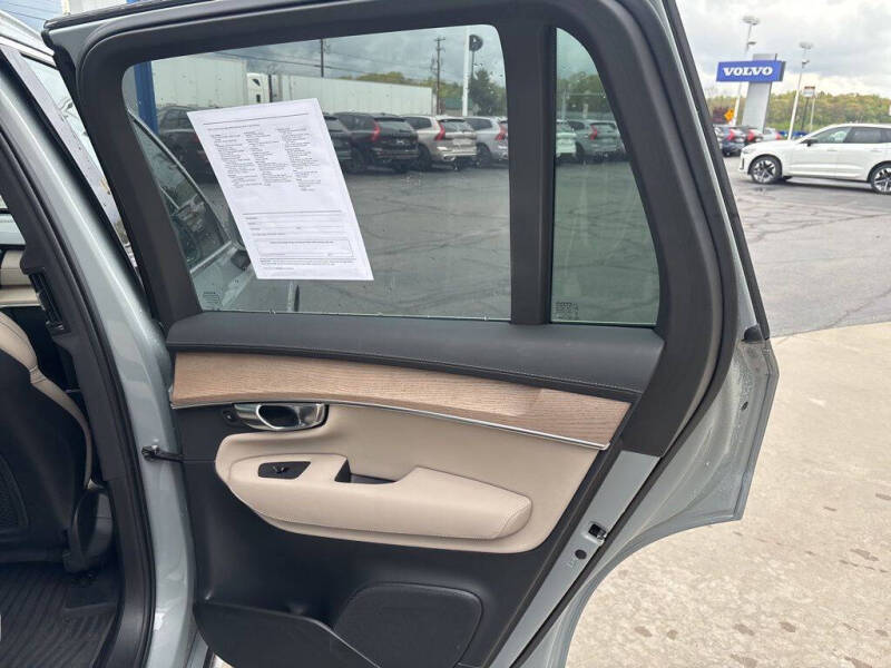 2026 Volvo XC90 B6 Plus 7P