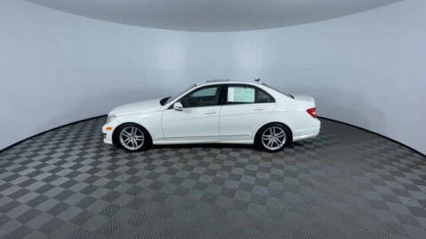 2012 Mercedes-Benz C-Class C 300 Luxury 4MATIC