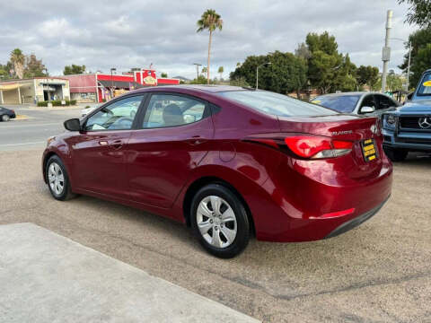 2016 Hyundai Elantra SE