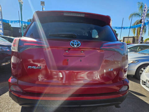 2017 Toyota RAV4 LE