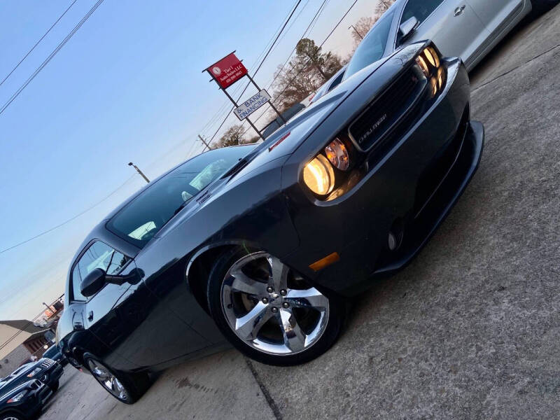 2013 Dodge Challenger R/T photo 4