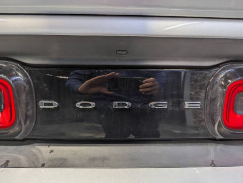 2022 Dodge Challenger SXT