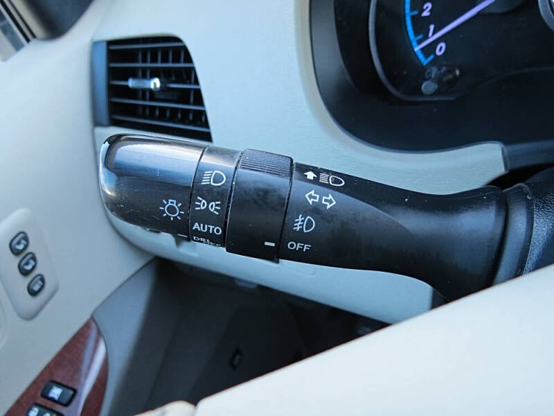 2013 Toyota Sienna Limited 7-Passenger