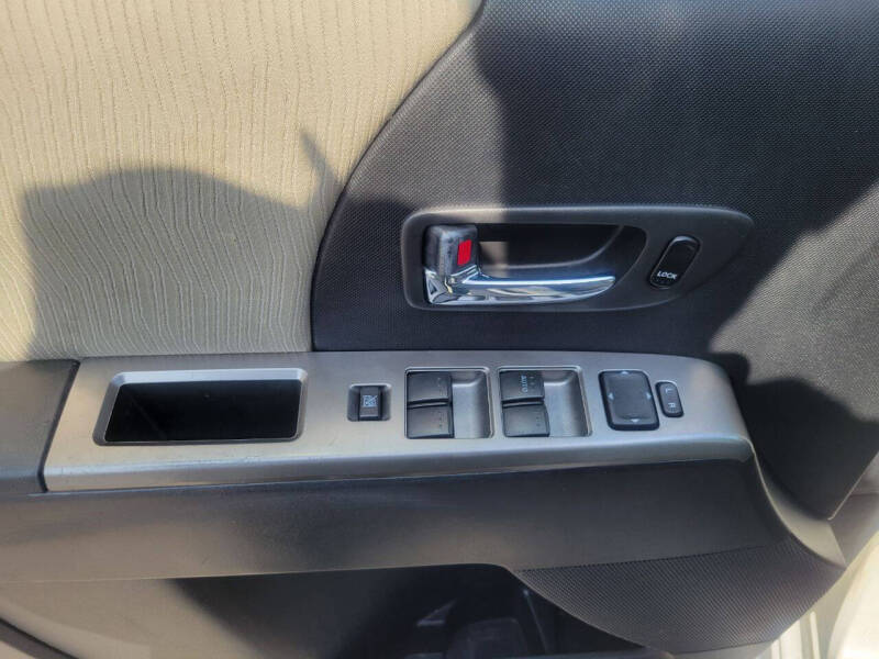2009 Mazda MAZDA5 Touring