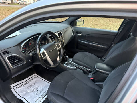 2013 Chrysler 200 Touring