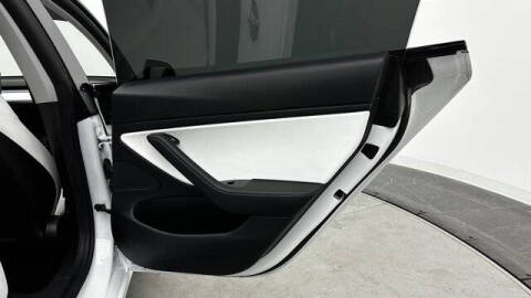 2020 Tesla Model 3 Performance