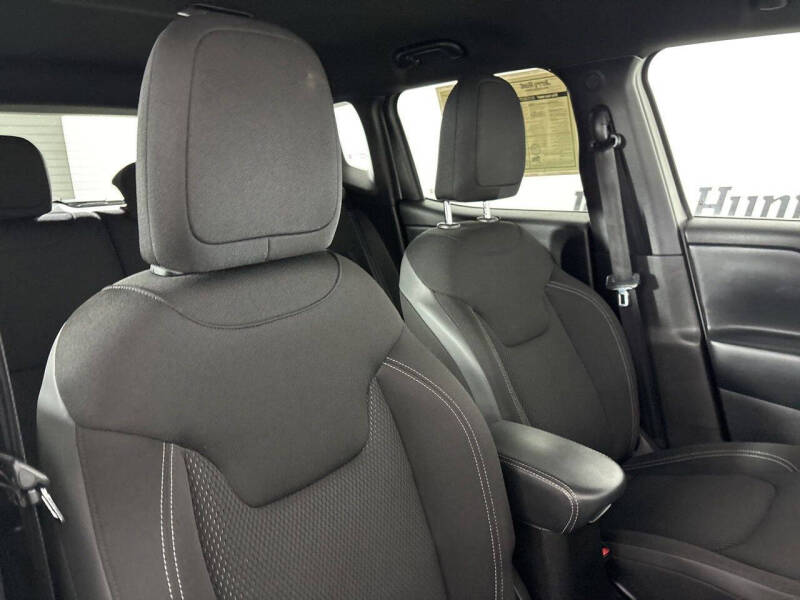 2022 Jeep Renegade Altitude