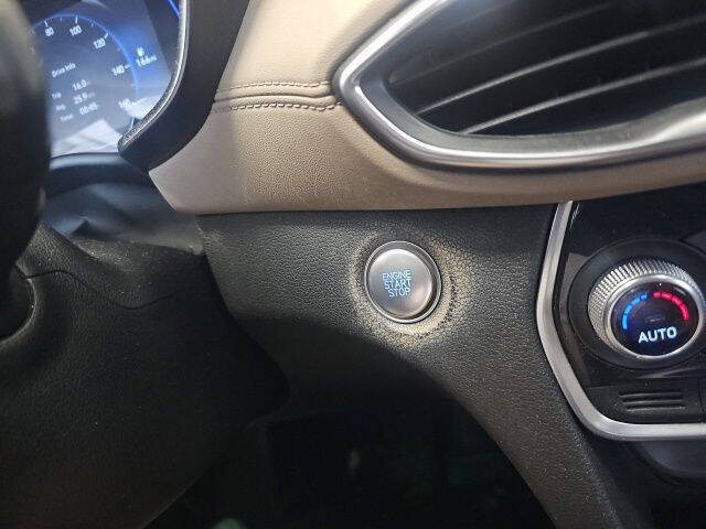 2019 Hyundai Santa Fe SEL Plus 2.4L