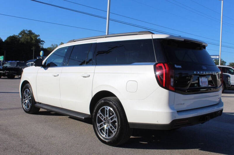 2025 Ford Expedition MAX Active