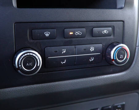 2020 Nissan NV 2500 HD SV