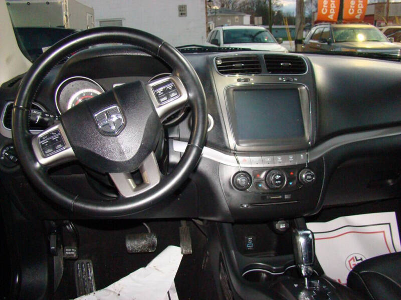 2020 Dodge Journey Crossroad