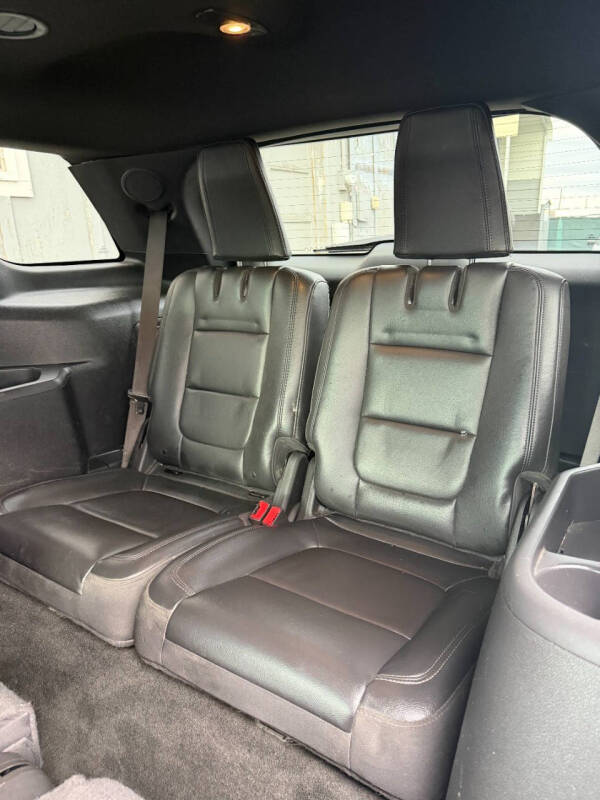 2011 Ford Explorer Limited