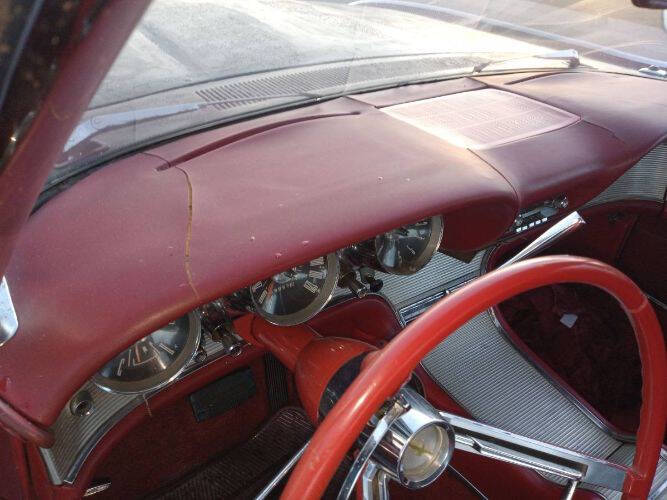 1962 Ford Thunderbird