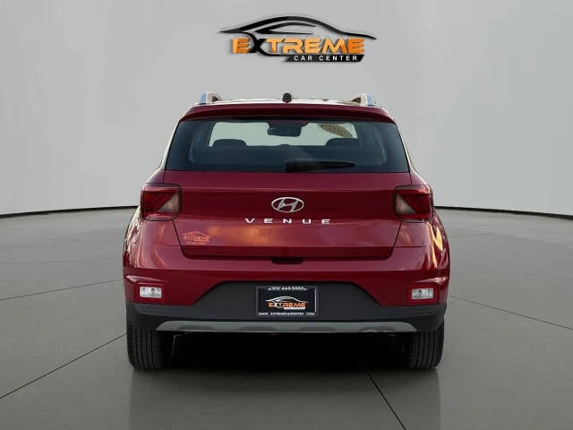 2024 Hyundai VENUE for sale at Extreme Car Center in Detroit, MI