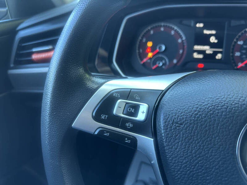 2020 Volkswagen Jetta R-Line