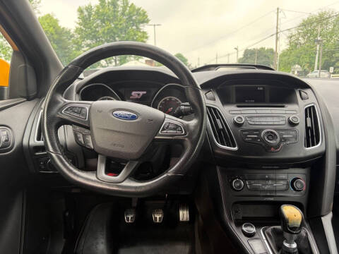 2016 Ford Focus ST