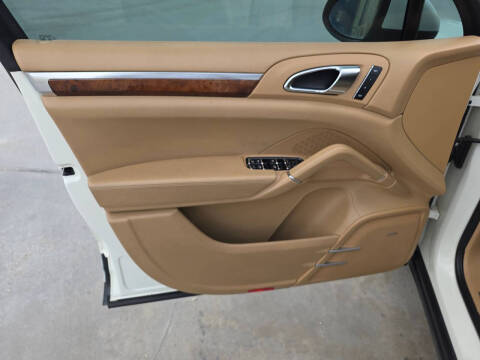 2011 Porsche Cayenne Turbo