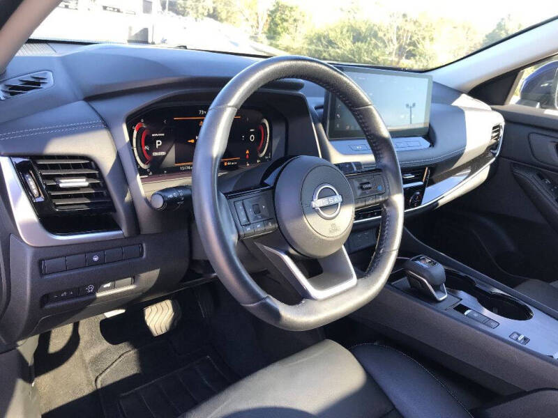 2024 Nissan Rogue SL