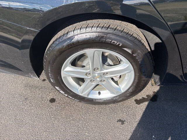 2022 Chevrolet Malibu LS