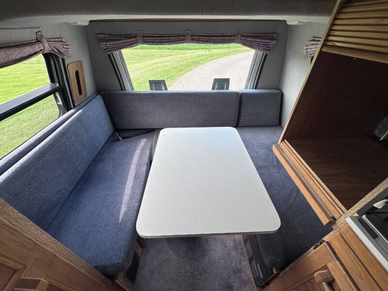 1997 Dodge Ram Van 3500