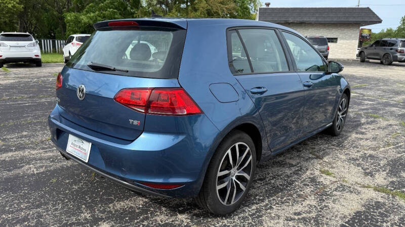 2016 Volkswagen Golf TSI SE