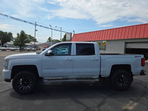 2016 Chevrolet Silverado 1500 for sale at Select Auto Group in Wyoming MI