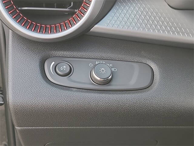 2026 Chevrolet Trax RS