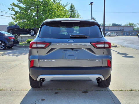 2025 Ford Escape Platinum
