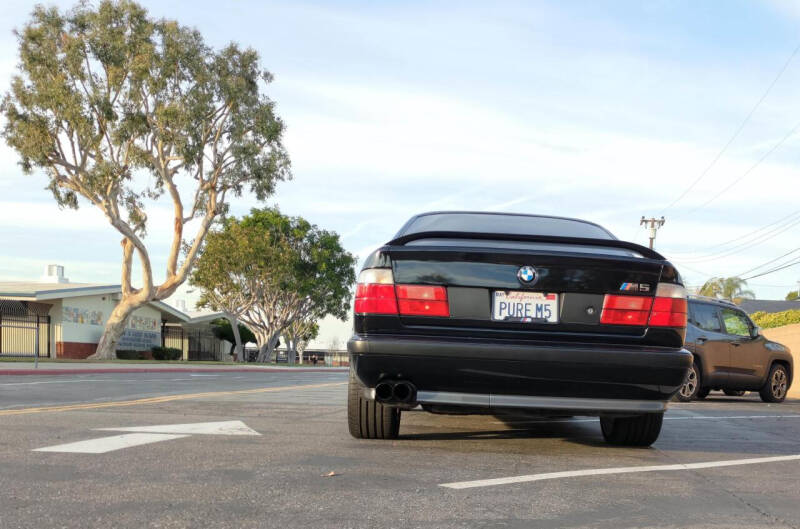 1991 BMW M5