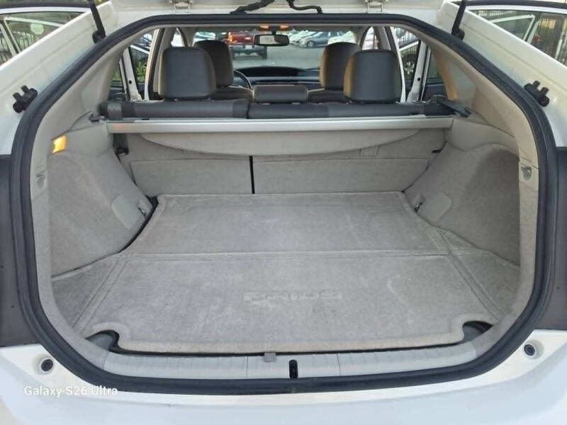 2013 Toyota Prius Four