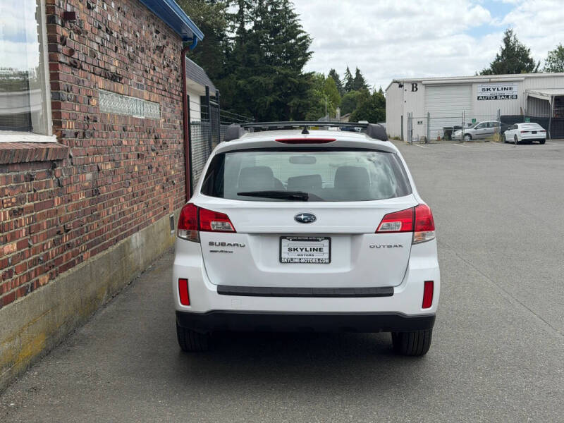 2011 Subaru Outback 2.5i Limited