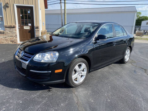 2009 Volkswagen Jetta for sale at Mohr's Motors LLC in Spencer IN