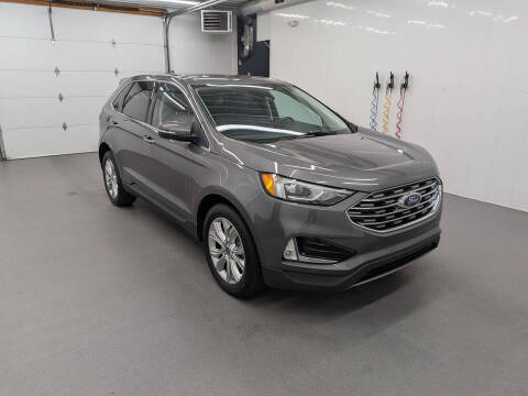 2021 Ford Edge Titanium