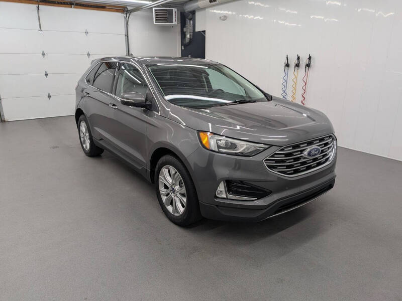 2021 Ford Edge Titanium