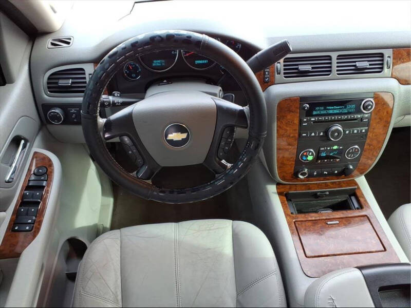 2008 Chevrolet Suburban LT
