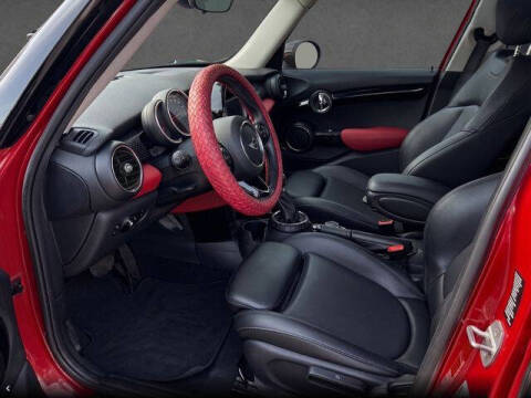 2015 MINI Hardtop 4 Door Cooper S