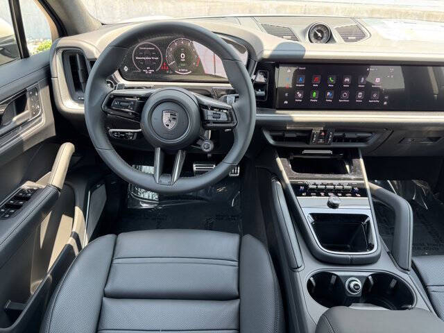 2025 Porsche Cayenne Turbo E-Hybrid