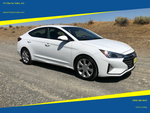 2020 Hyundai Elantra for sale at Tri City Car Sales, LLC in Kennewick WA