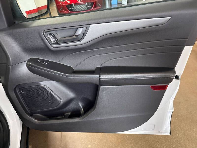 2023 Ford Escape Hybrid Active