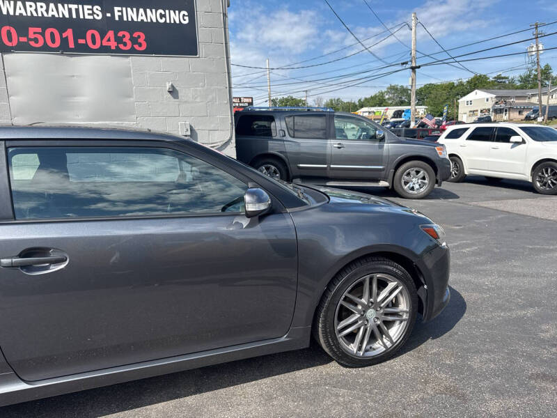 2012 Scion tC